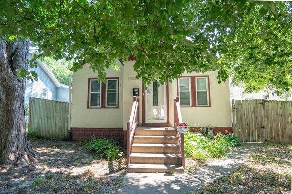 3426 Queen AVE N, Minneapolis, MN 55412