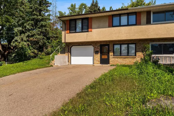 Saint Paul, MN 55106,1257 Wilson AVE