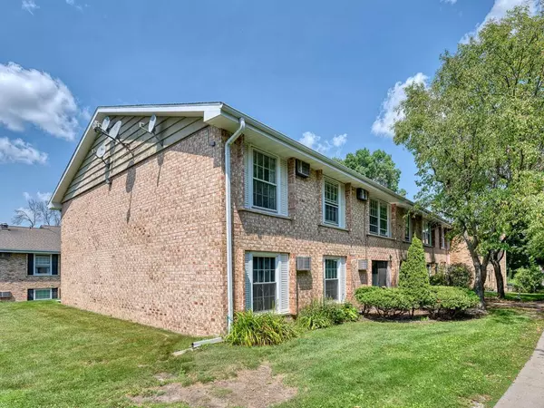 Hopkins, MN 55343,930 Westbrooke WAY #5