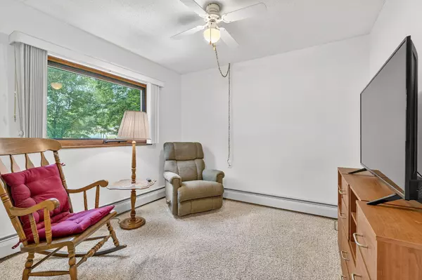 Roseville, MN 55113,500 County Road B W #130