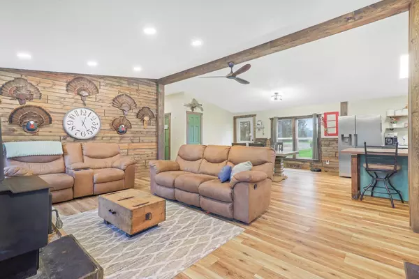 Milaca, MN 56357,16386 80th ST