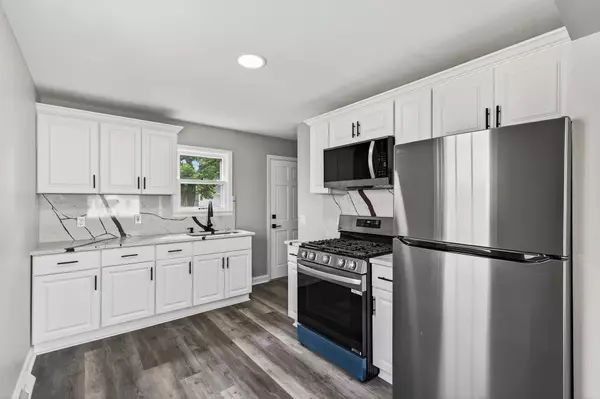 Columbia Heights, MN 55421,5055 6th ST NE