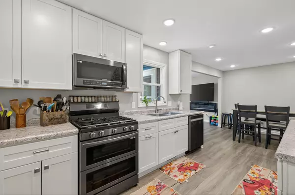 Robbinsdale, MN 55422,3425 Zenith AVE N