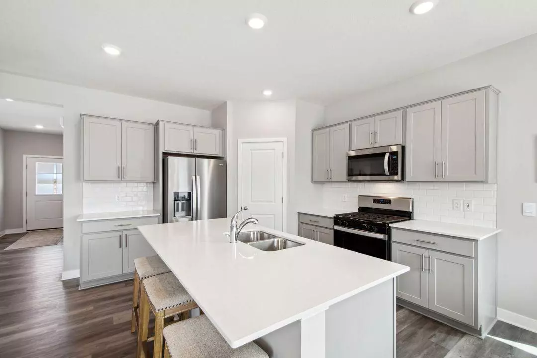 Shakopee, MN 55379,2079 Rainier DR