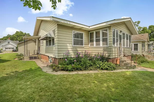 Saint Cloud, MN 56301,117 16th AVE S