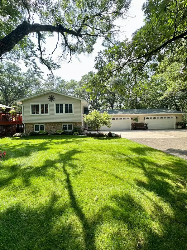 Zimmerman, MN 55398,13209 Oakwood RD