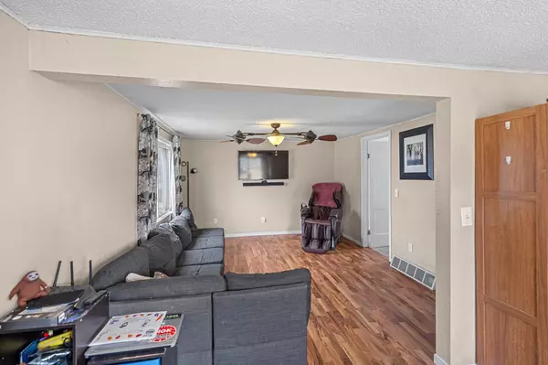 Stewartville, MN 55976,414 2nd AVE NE