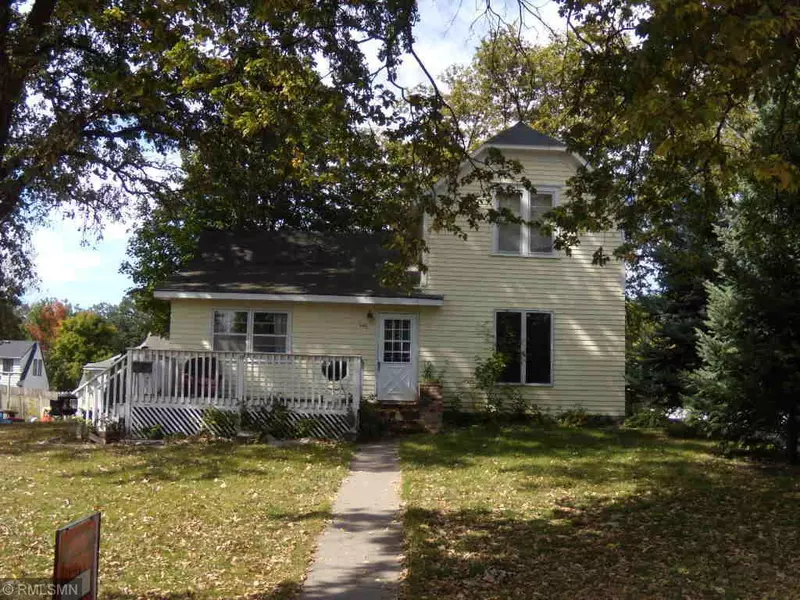540 Brown ST SW, Hutchinson, MN 55350