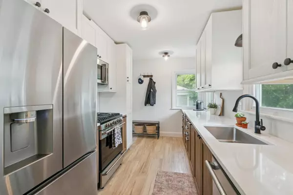 Saint Louis Park, MN 55426,1841 Oregon AVE S