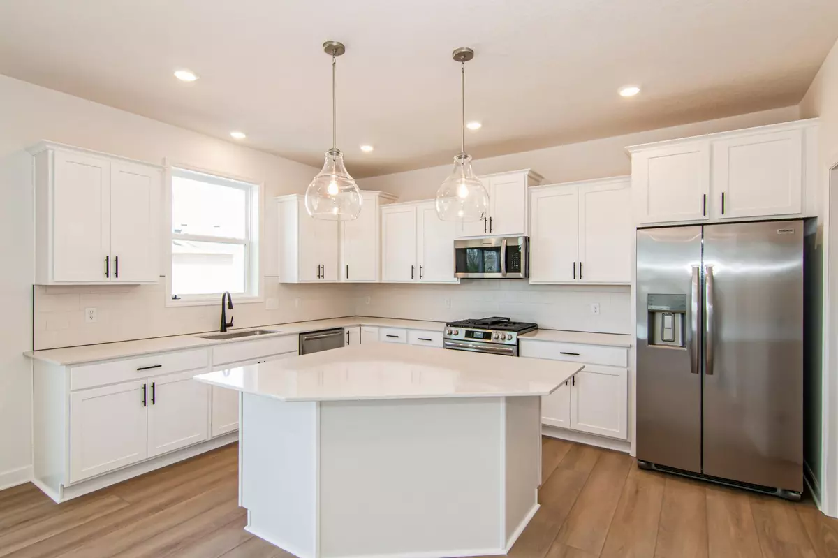 Rogers, MN 55369,12114 Ivy ST