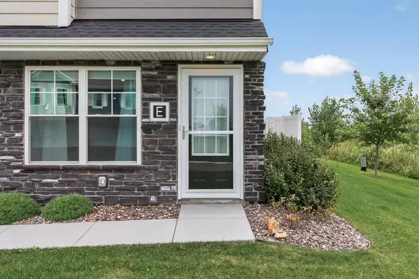 Blaine, MN 55449,11010 Yalta ST NE #E