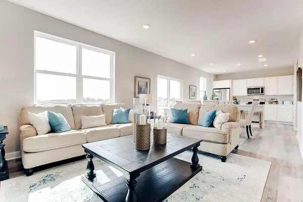 Lakeville, MN 55044,17025 Draper WAY