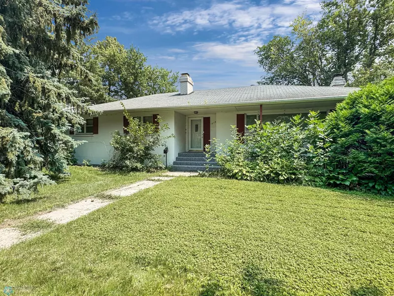 1010 Arnold AVE N, Thief River Falls, MN 56701