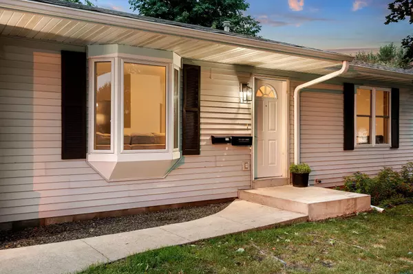 Owatonna, MN 55060,395 Cedardale DR SE