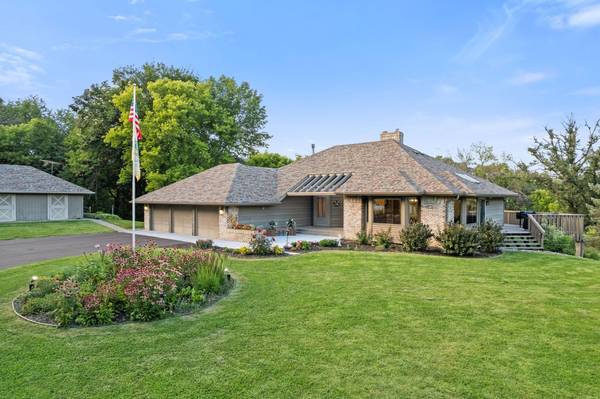 21350 Oakdale DR, Corcoran, MN 55374