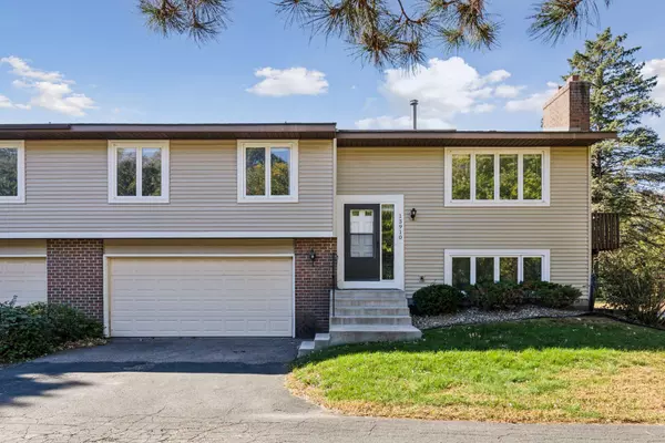Apple Valley, MN 55124,13910 Herald CT
