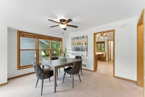 Minneapolis, MN 55411,2309 Golden Valley RD