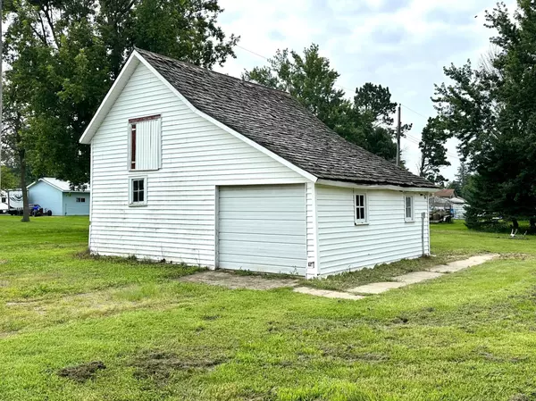 Summit Lake Twp, MN 56165,19708 Monarch AVE