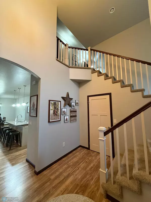 Lisbon, ND 58054,119 Prairie View DR