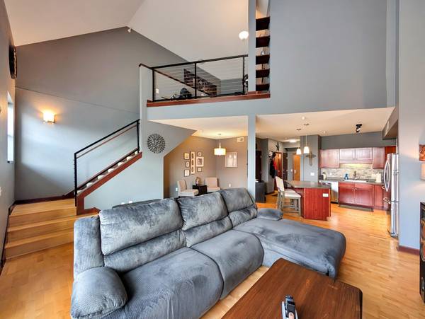 308 E 18th ST #305, Minneapolis, MN 55404
