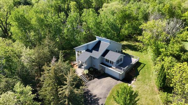 292 Townsvalley RD, River Falls, WI 54022