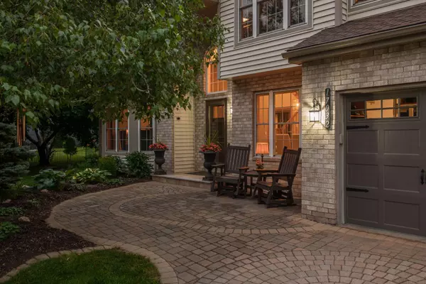 Eden Prairie, MN 55347,17032 Raleigh LN