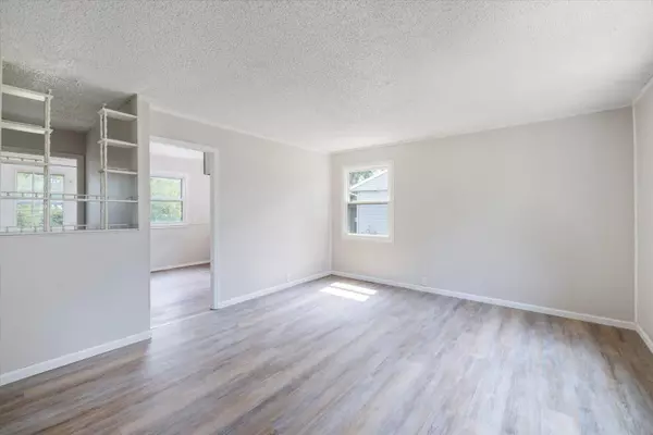 Grand Rapids, MN 55744,908 Clover LN