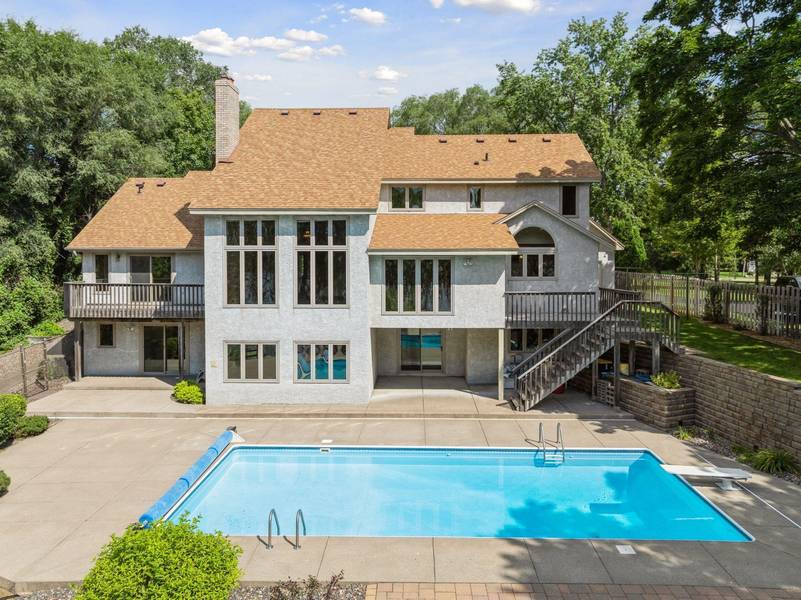 10200 Mississippi BLVD NW, Coon Rapids, MN 55433