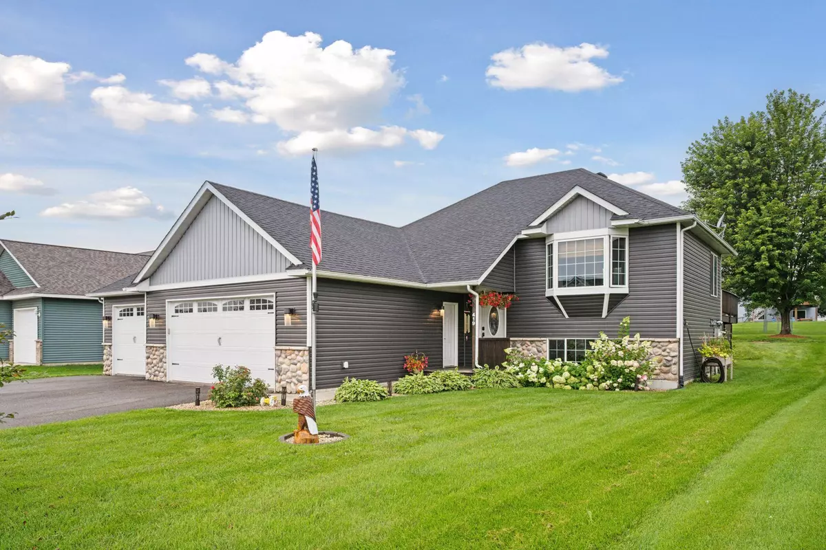 Foley, MN 56329,419 Maple DR