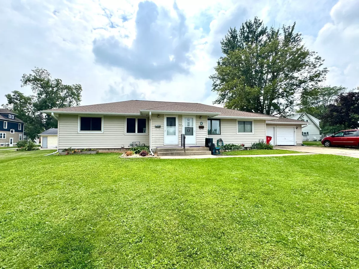 Stewartville, MN 55976,502 1st ST W