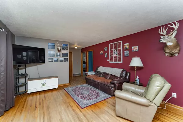 Kasson, MN 55944,408 1st AVE NE