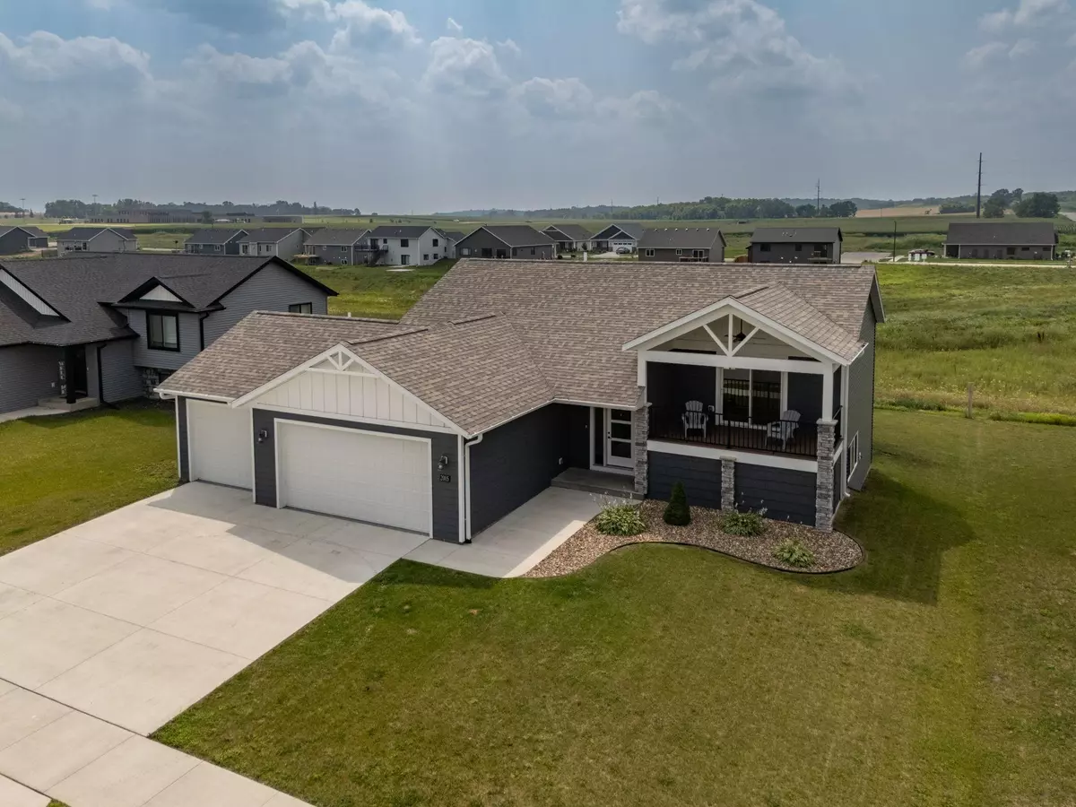 Pine Island, MN 55963,2005 Elk Run Drive SE
