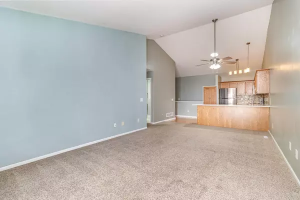 Coon Rapids, MN 55433,687 86th LN NW