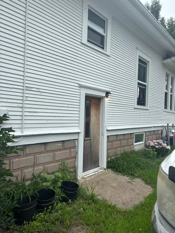 Fairfax, MN 55332,113 2nd AVE SW