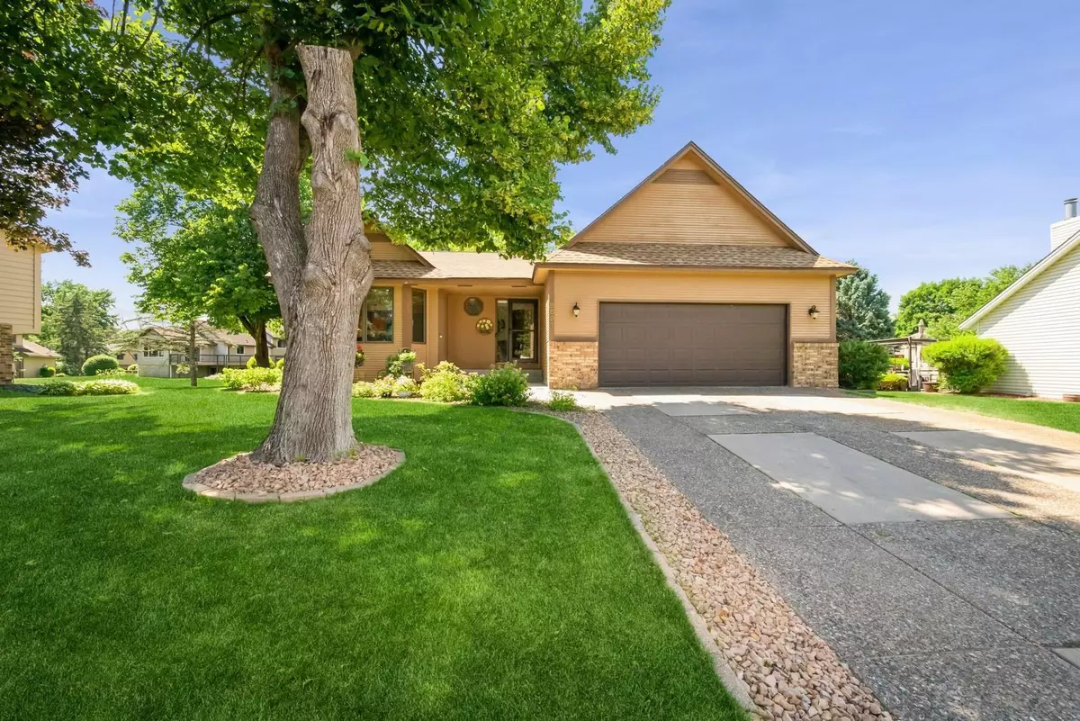 Brooklyn Park, MN 55443,8891 Montegue TER
