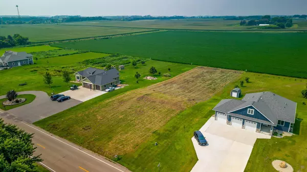 Janesville, MN 56048,704 West ST N