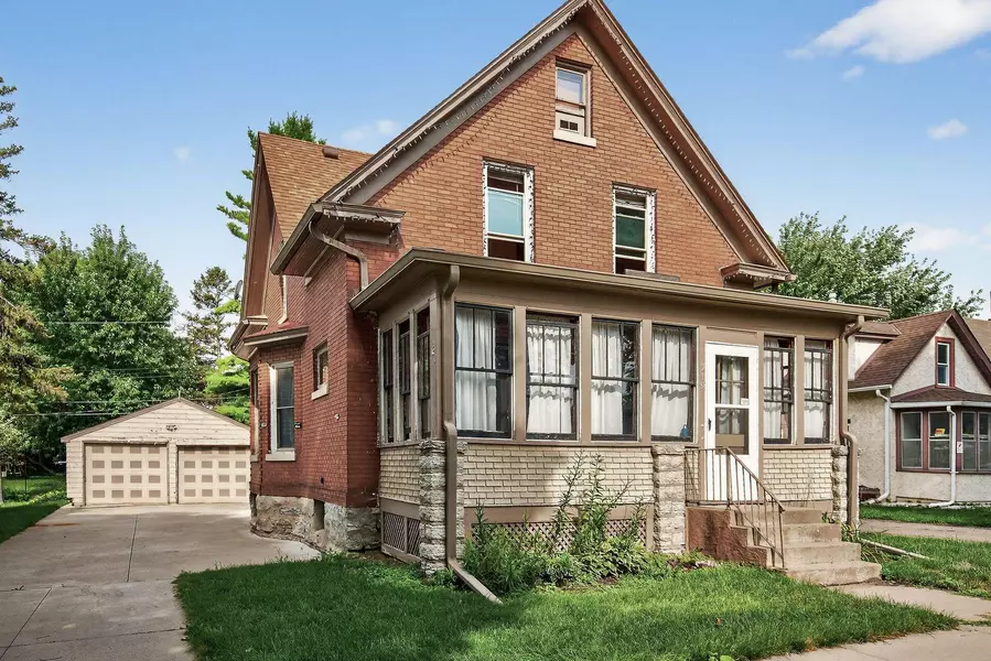 319 Webster ST, Saint Paul, MN 55102