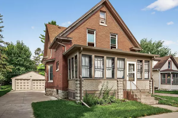 319 Webster ST, Saint Paul, MN 55102