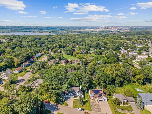 Maplewood, MN 55119,515 Marnie ST S