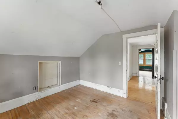 Saint Paul, MN 55106,1751 Bush AVE