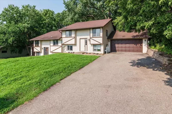 Bloomington, MN 55437,5410 W Old Shakopee CIR