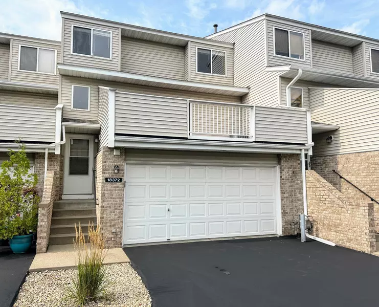 18372 English AVE, Farmington, MN 55024