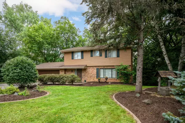 Minnetonka, MN 55345,19029 Hanus CIR