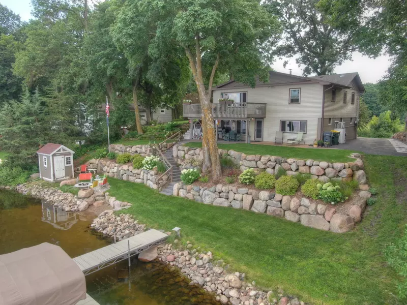 11824 103rd ST NW, South Haven, MN 55382