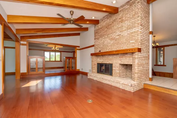 Jordan, MN 55352,18234 E Sioux Vista DR