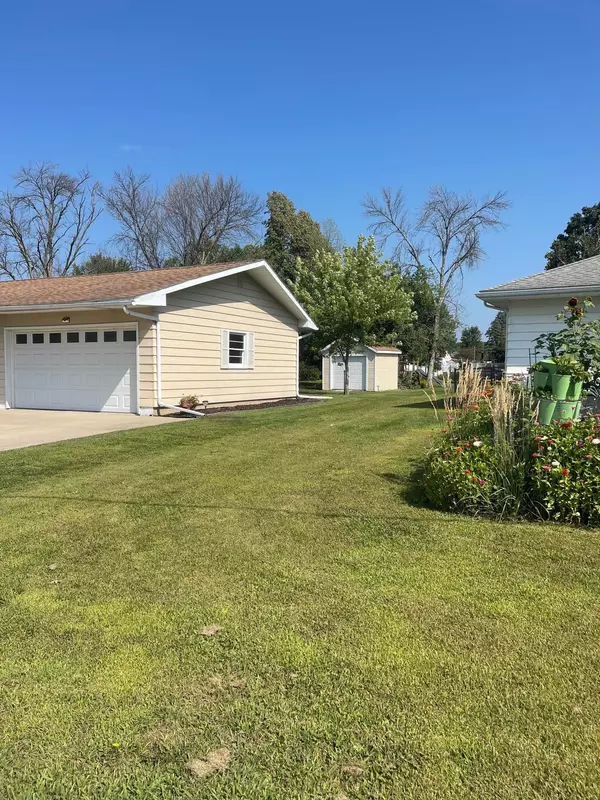 Austin, MN 55912,1805 10th PL NE