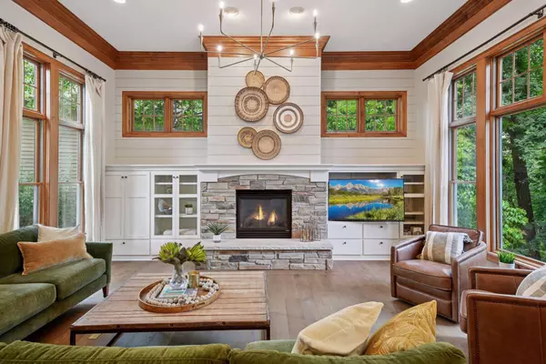 Shakopee, MN 55379,9035 Wildwood CIR