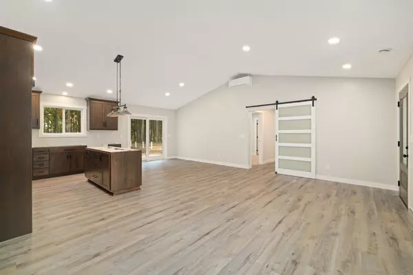 Park Rapids, MN 56470,15518 Explorer CIR