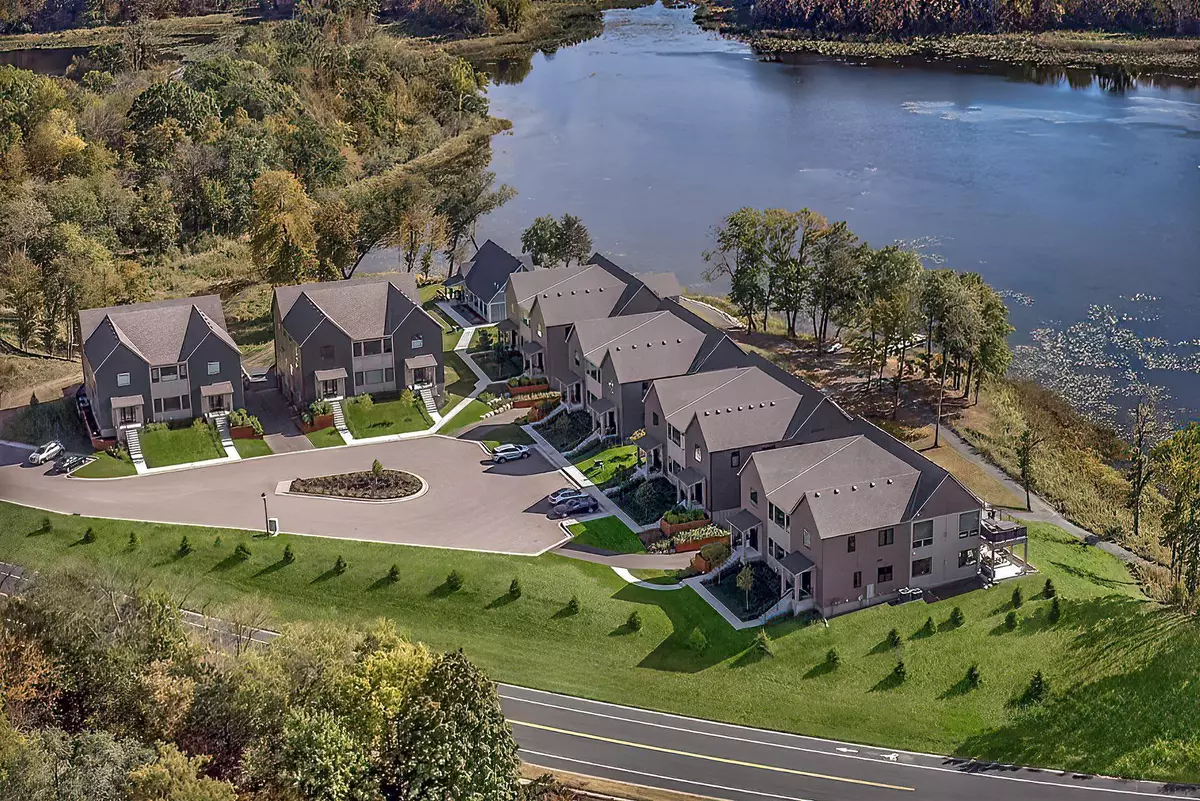 Savage, MN 55378,4759 Linden Cove LN