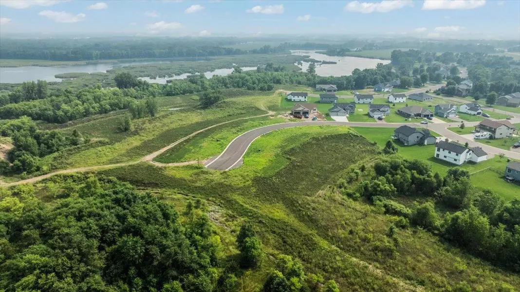 7975 Hunter Lake DR, Clear Lake, MN 55319